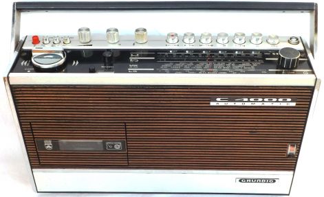 GRUNDIG C4000